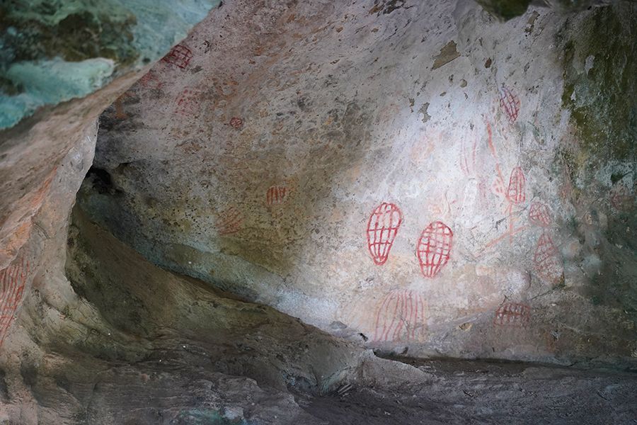 ngaro-cave-art-hook-island