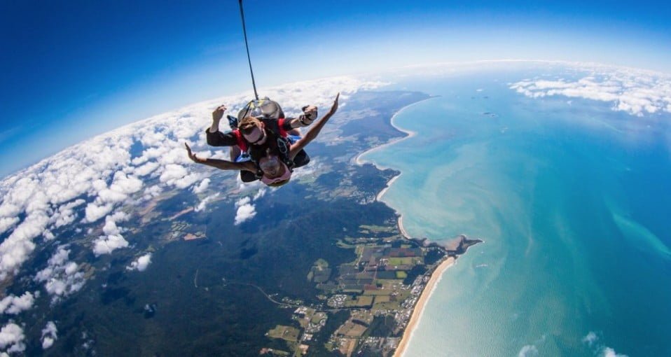 From Cairns: Tandem Skydive Experience over Mission Beach 1 Cairns-Skydive
